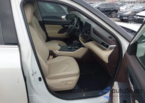 2021 Toyota Highlander Xle из США, поврежденный, VIN 5TDGZRAH5MS075633